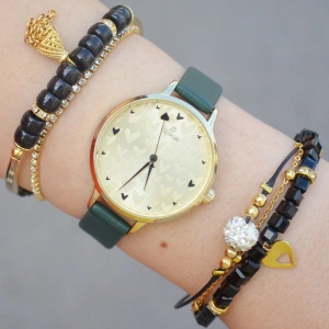 Yeşil Deri Kordon Kadın Saat Kombini 1540