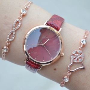 Kırmızı Deri Kordon Kadın Saat Kombini 1596