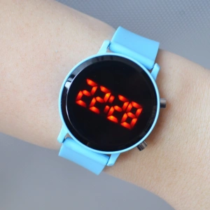 Açık Mavi Silikon Kordon Dijital Kadın Saati 1830