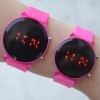Koyu Pembe Silikon Kordon Dijital Çift Saat Kombini 1807