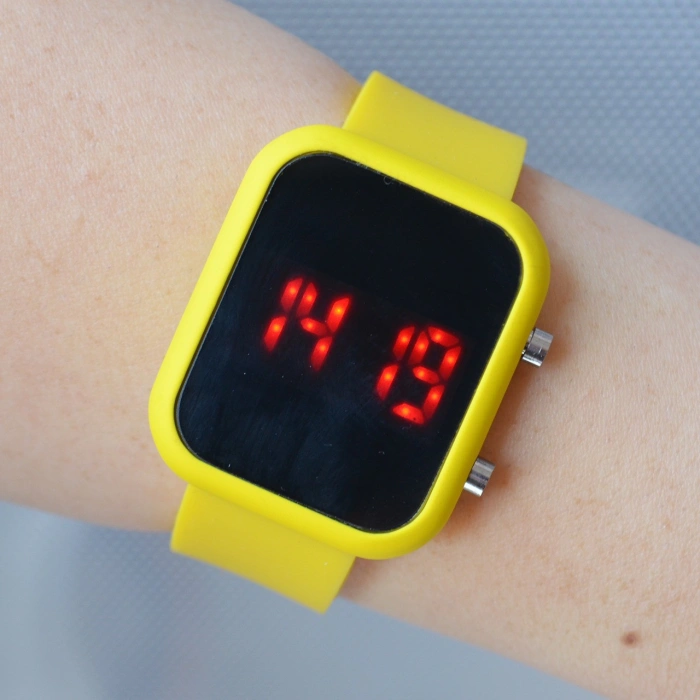 Sarı Silikon Kordon Dijital Kadın Saati 1787