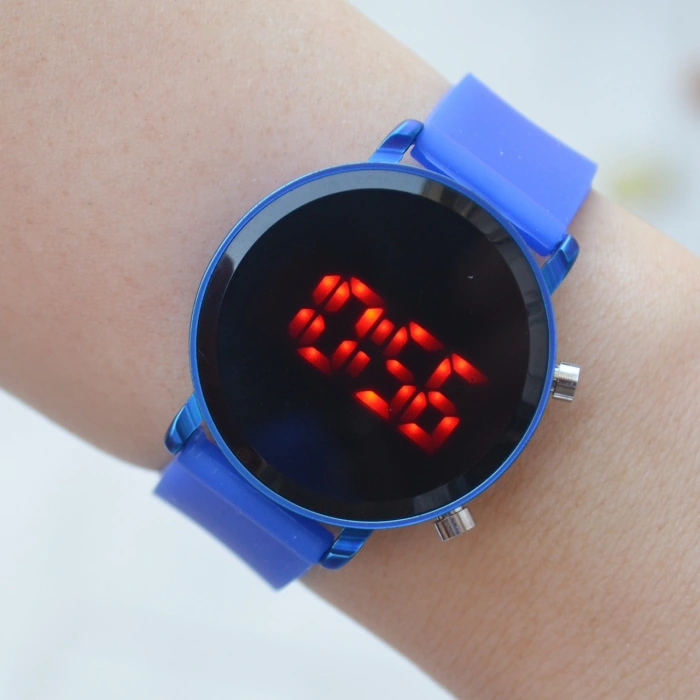 Koyu Mavi Silikon Kordon Dijital Kadın Saati 1822