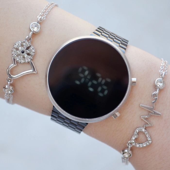 Siyah Metal Kordon Dijital Kadın Saat Kombini 8228