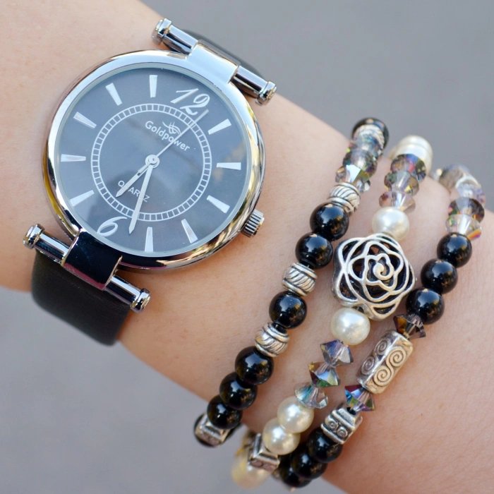 Siyah Deri Kordon Kadın Saat Kombini 9947