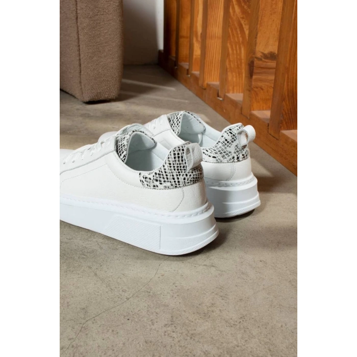 Hafif Taban Hakiki Deri Spor Ayakkabı