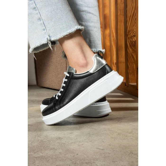 Hafif Taban Hakiki Deri Spor Ayakkabı