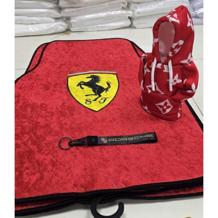 FERRARİ DEKOR OTOMOBİL HALI PASPAS ÖN ARKA TAKIM 4 PARÇA VE KUPON VİTES POLARI HEDİYELİ