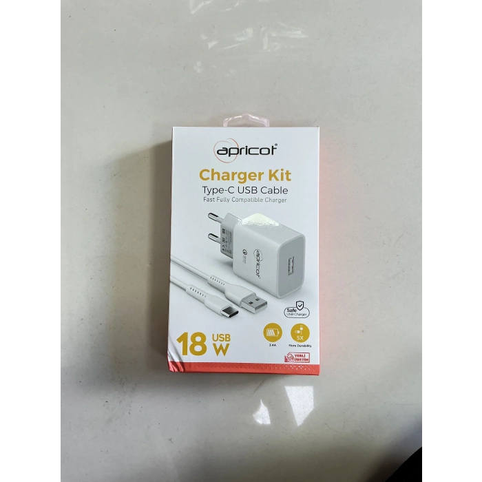 APRİCOT TYPE- C VE USB UÇLU HIZLI ŞARJ KABLOSU VE ADAPTÖRÜ 18W