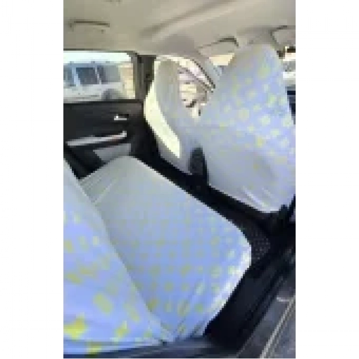 BEYAZ-SARI DESEN SERVİS KILIFI ÖN VE ARKA 4PARÇA TAKIM 1.KALİTE LİKRALİ PENYE YIKANABİLİR HER ARACA UYUMLU