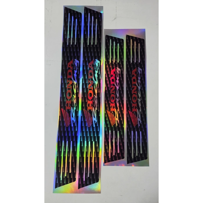 HONDA Araç Kapı Eşiği Sticker 4 Parça Set – Hologram Karbon Desen 2 Ön 2 Arka – 50 cm / 35 cm