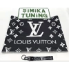 LV DESEN OTOMOBİL DEKOR TORPİDO HAVLUSU(KUMAŞ ANAHTARLIK HEDİYELİ) SİYAH KAYMAZ GÖĞÜS HALISI ÜNİVERSAL YIKANABİLİR