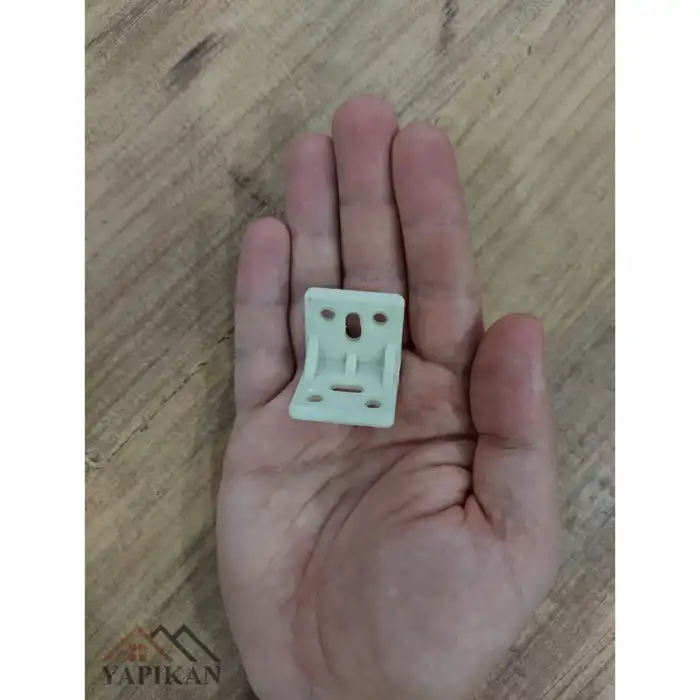 Krem Plastik Köşe Bağlantı Aparatı - Plastik L Gönye Köşebent