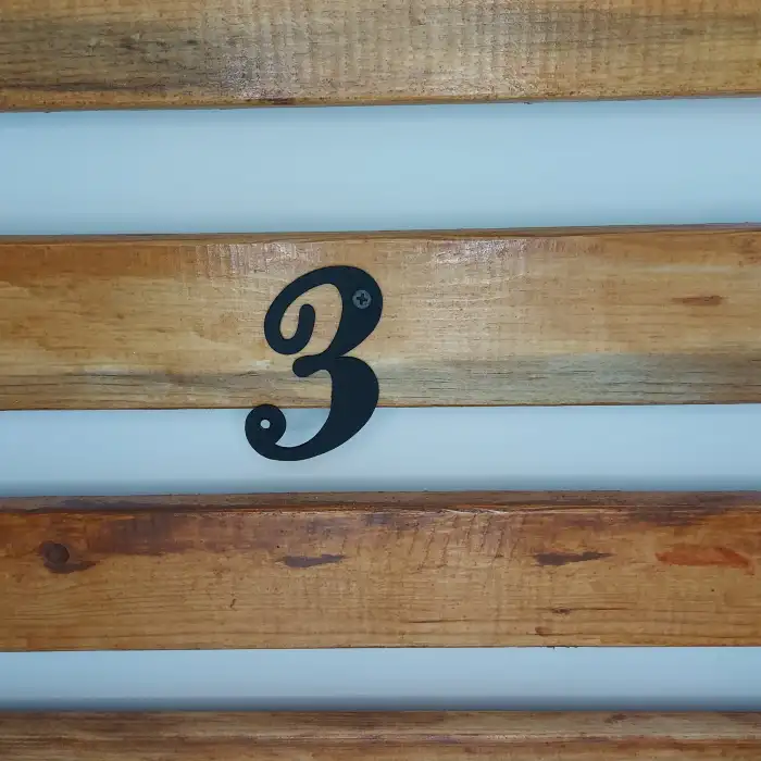 3 Numara - Dekoratif Texture Mat Siyah Ferforje Demir Kapı Numarası 3 No - Bina Kapısı, Ahşap Panjur Kapı, Daire Kapısı, Bahçe Kapısı Metal Vidalı Kapı Numarası