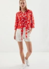20243 Önü Bağlamalı Desenli Gömlek  Kırmızı