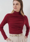 9 Büzgü Detaylı Dik Yaka Sandy Bluz  Bordo