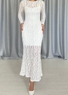 Beyaz Dantelli Uzun Kollu Elbise