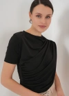 Büzgü Detaylı Kısa Kol Sandy Bluz 945  Siyah