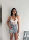 Dantel Detaylı Derin Dekolte Body Şık Kolsuz Yazlık Bodysuit  Beyaz