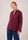 Düğmeli Ve Çizgi Detaylı Bordo Gömlek