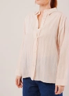 Düğmeli Ve Çizgi Detaylı Krem Gömlek