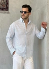 Erkek İnce Çizgili Gofre Kumaş Rahat Kalıp Gömlek