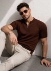 Erkek Kısa Kol Fitilli Triko Thirt Yazlık Hakim Yaka Tişört  Kahverengi