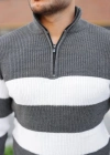 Erkek Şerit Renk Desenli Zip Yaka Kazak