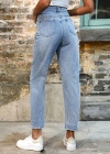 Kadın Açık Mavi Yırtık Mom Fit Kot Pantolon