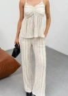 Kadın Bej Dokulu Askılı Üst Ve Bol Paça Pantolon 2’li Takım