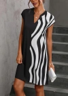 Kadın Dalgıç Kumaş Kısa Kollu V Yaka Tek Taraf Zebra Desen Elbise