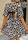 Kadın Kısa Kollu Kruvaze Yakalı Leopar Desenli Mini Süprem Elbise