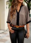 Kadın Kısa Kollu önden şerit Detaylı Desenli Sandy Bluz