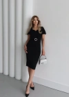 Kadın Kısa Kollu Yakası Açık önden Halka Detaylı Ithal Krep Elbise