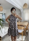 Kadın Kolsuz Sırttan Bağlamalı Fırfırlı Leopar Desenli Süprem Elbise