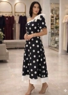 Kadın Omuz Dekolteli Fiyonk Ve Puantiye Detay Maxi Boy Elbise