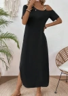 Kadın Tek Omuzdan Açık Toka Detaylı Yandan Yırtmaçlı Maksi Boy Viskon Elbise