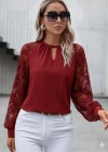 Kadın Uzun Dantel Kollu Yuvarlak Yakalı Sandy Bluz