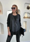 Kadın Uzun Kollu Asimetrik Kesim Viskon Bluz Ve çatlak Deri Görünümlü Yelek Ikili Takım