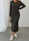 Kadın Uzun Kollu Bisiklet Yaka Yırtmaç Detay Triko Midi Boy Elbise