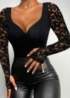 Kadın Uzun Kollu Dantelli Dekolte Detaylı Dalgıç Bluz