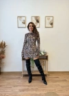 Kadın Uzun Kollu Kayık Yaka Leopar Baskılı Mini Elbise