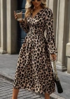 Kadın Uzun Kollu Kruvaze Yaka Belden Oturtmalı Midi Modal Leopar Desenli Elbise