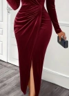Kadın Uzun Kollu Kruvaze Yaka önünden çapraz Detaylı Uzun Kadife Elbise
