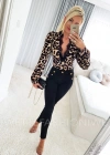 Kadın Uzun Kollu önden Derin Dantel Yaka Leopar Desenli Dalgıç Bluz