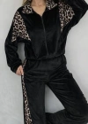 Kadın Uzun Kollu önden Fermuarlı Leopar Detaylı Kadife Bluz Ve Pantolon Ikili Takım