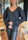 Kadın Uzun Kollu V Yakalı Pencere Sırt Dantel Detaylı Kalın Fitilli Kaşkorse Bluz