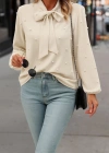 Kadın Uzun Kollu Yakadan Fiyonklu Incili Ithal Krep Bluz