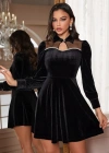 Kadın Uzun Kollu Yakalı Tül Detaylı Incili Mini Kadife Elbise