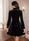 Kadın Uzun Kollu Yakalı Tül Detaylı Incili Mini Kadife Elbise