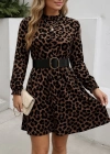 Kadın Uzun Kollu Yarı Balıkçı Yaka Leopar Desenli Kadife Elbise